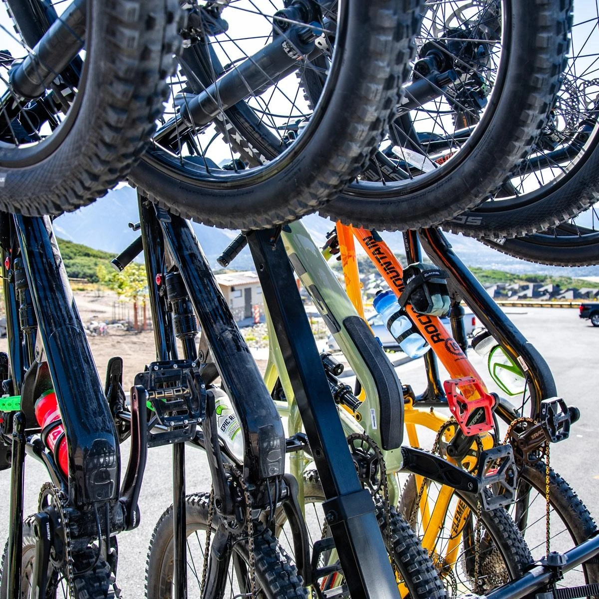 Yakima HangOver Bike Rack 3 Yakima HangOver Bike Rack - Image 3