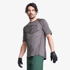 RaceFace Trigger Short Sleeve Jersey 11 RaceFace Trigger Short Sleeve Jersey -Bicycle Discount Store 6baebae63e18a774d0fa46ab69b6a236f32377230da78f6417f17d5eeabfc44a 52829.1685207131