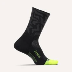 Feetures Elite Ultra Light Mini Crew Socks -Bicycle Discount Store 721d3092e9847f408fcb04301fb52a5fb114a20030677c8204860e81b9a76903 36019.1683758692