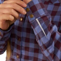 Club Ride Liv'n Women's Cycling Flannel -Bicycle Discount Store db17be2ef52f53722d5514e90358aa14887c1a88212081dde8d04c15162a031f 09921.1683933267